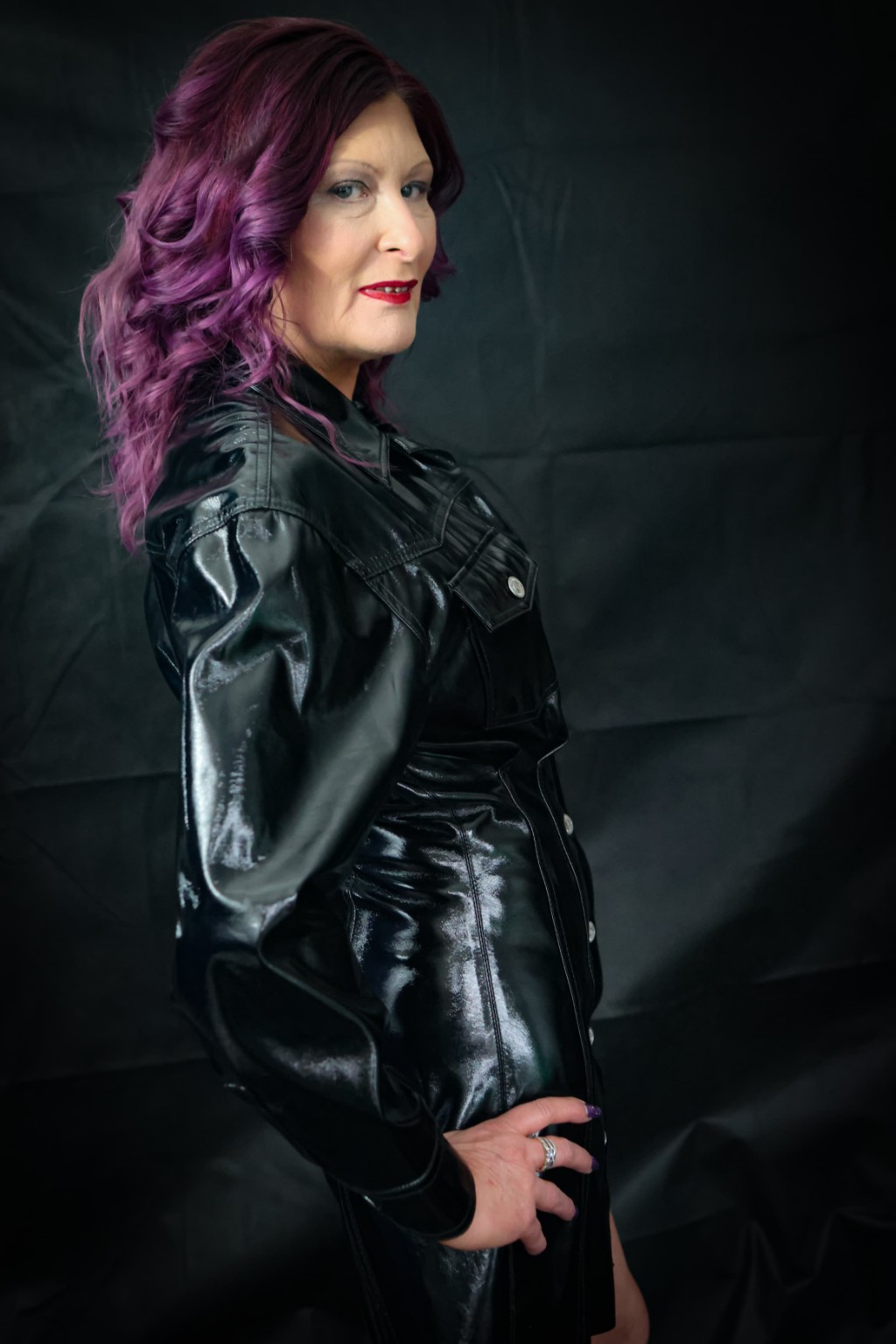 Editorial portrait of Julie in black